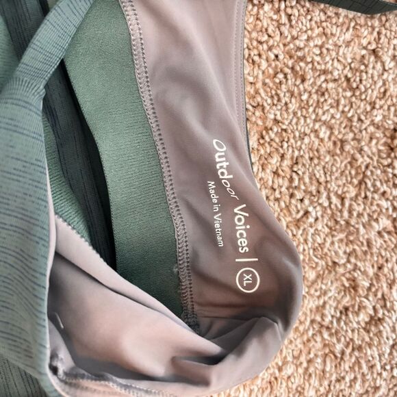 Outdoor Voices Techsweat Move Free Tank in Evergreen Size XL - Picture 3 of 5